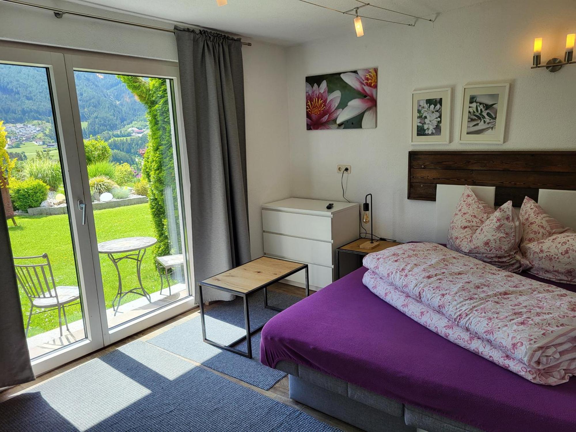 Ferienwohnungen Unterluimes Telfes im Stubai Bilik gambar